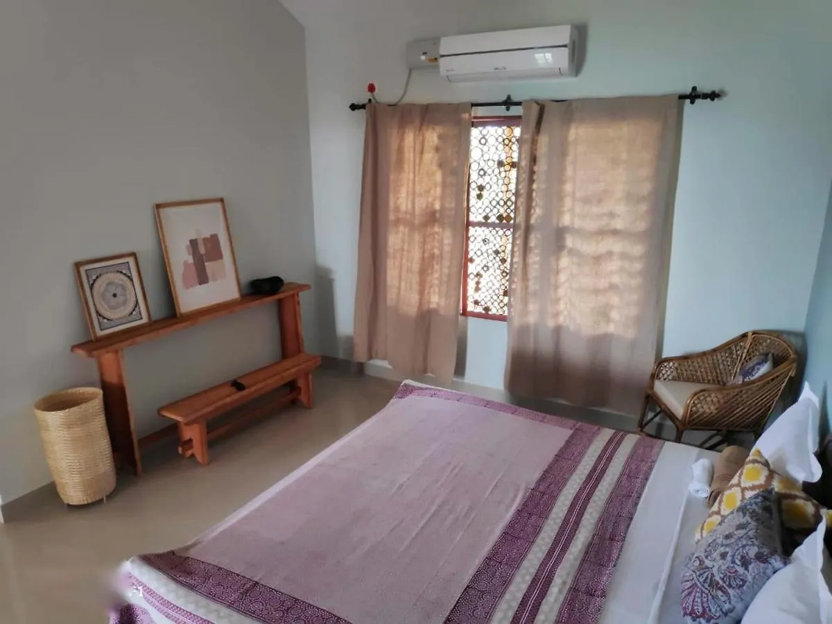 Hotel Pura Vida Varkala 0*,