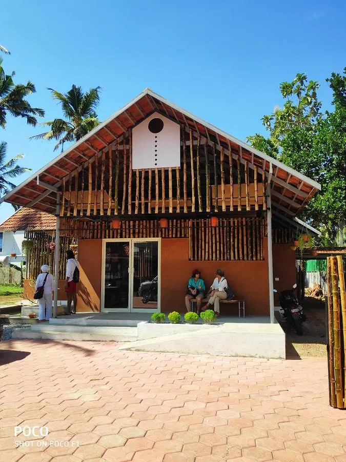 리조트 Pura Vida Varkala 호텔